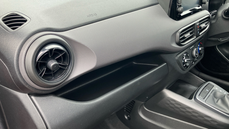 Hyundai i10 1.2 MPi SE Connect 5dr Auto Petrol Hatchback